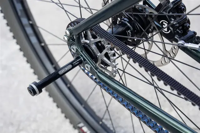 Ortlieb Thru Axle M6-Connector 1mm 