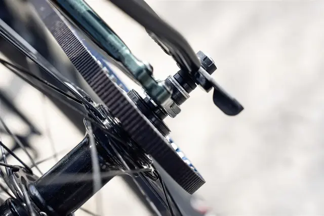 Ortlieb Thru Axle M6-Connector 1.5mm 