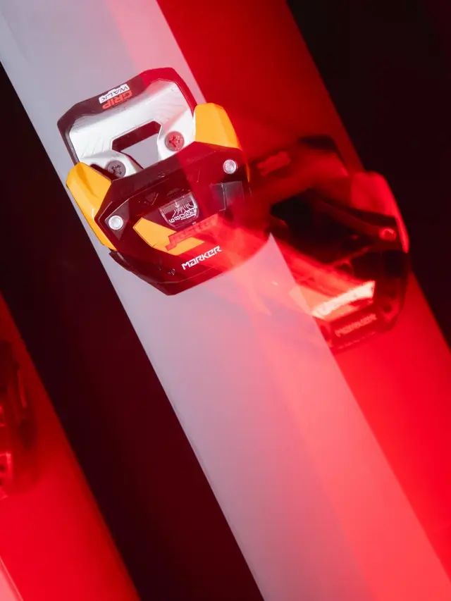 Marker Jester X 16 MWerks Black/Orange 120mm 