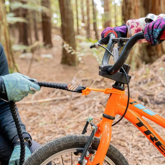 Kids Ride Shotgun Quick Fit MTB Tow Rope Sort/Oransje 