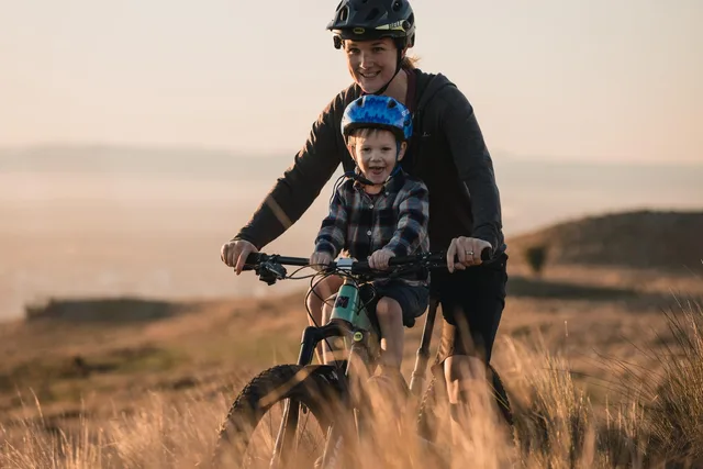 Kids Ride Shotgun 2.0 Barnesete Front montert 