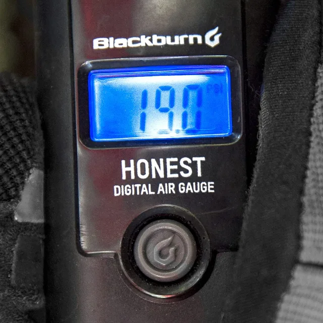 Blackburn Honest Digital Pressure Gauge Digital trykkmåler med for presis måling 